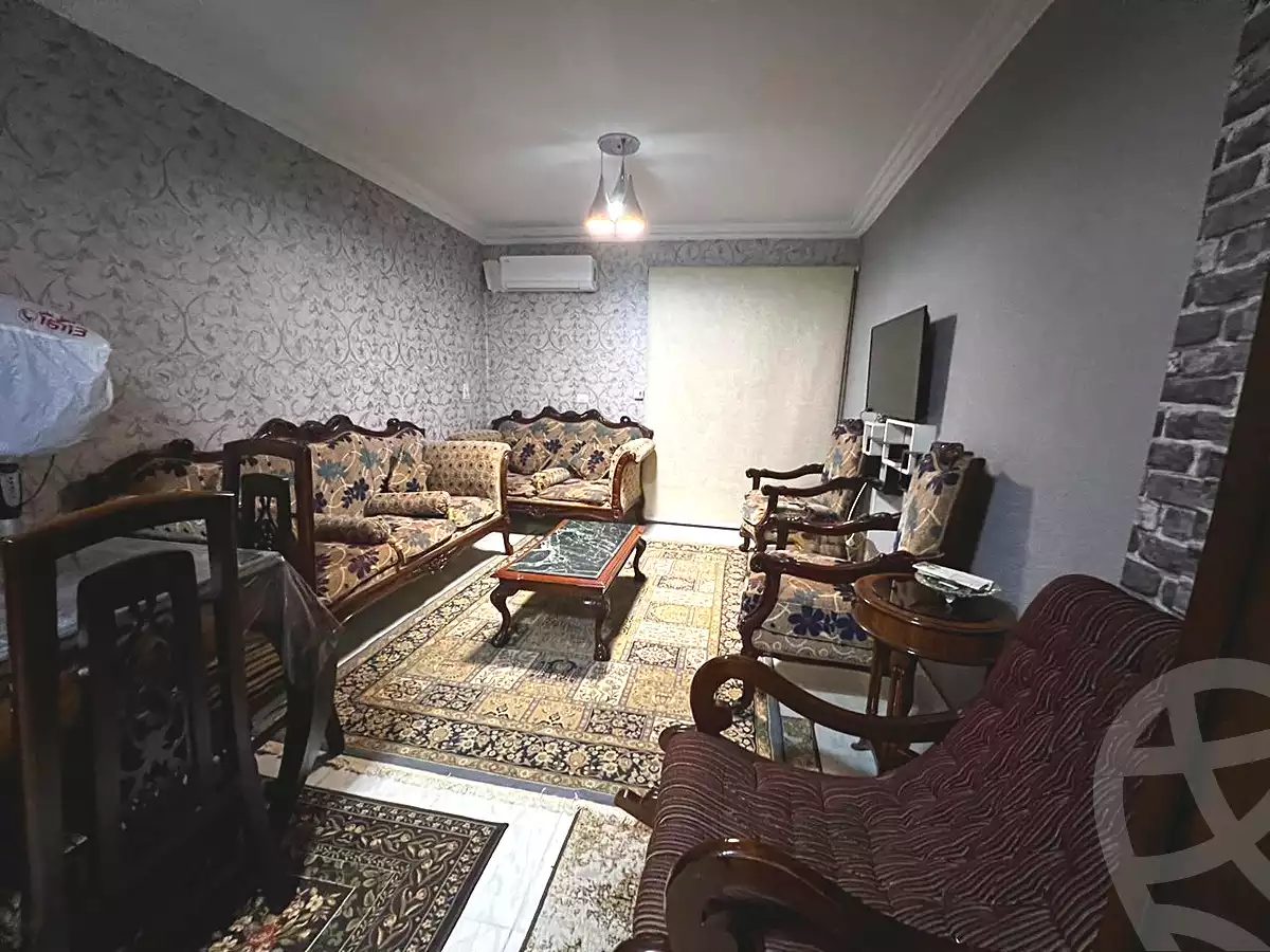 https://aqarmap.com.eg/en/listing/6788401-for-sale-cairo-6th-of-october-hadaeq-october-kmbwnd-fy-hdyq-ktwbr-ashgar-city