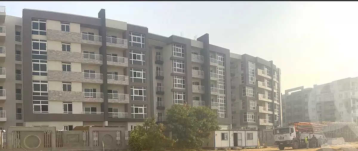 https://aqarmap.com.eg/en/listing/6788451-for-sale-cairo-new-heliopolis-compounds-helioeye