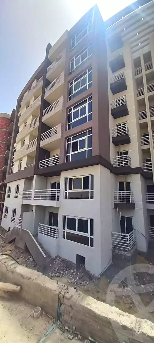 https://aqarmap.com.eg/en/listing/6788452-for-sale-cairo-new-heliopolis-compounds-helioeye