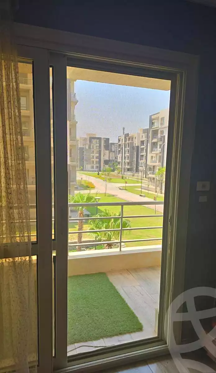 https://aqarmap.com.eg/en/listing/6788883-for-sale-cairo-el-sheikh-zayed-city-compounds-jn-2