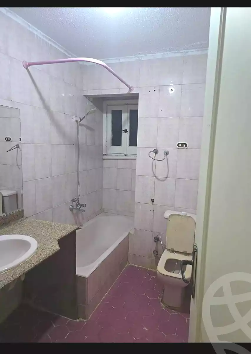 https://aqarmap.com.eg/en/listing/6788944-for-sale-alexandria-el-mandara-alex-el-mandara-qebli