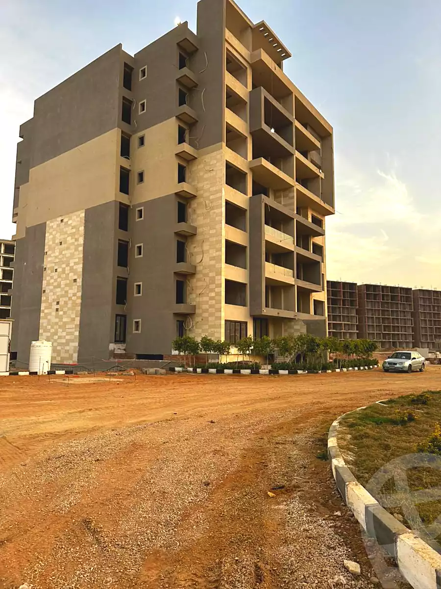 https://aqarmap.com.eg/ar/listing/6789332-for-sale-cairo-new-administrative-capital-r8-moraya-edge-stone