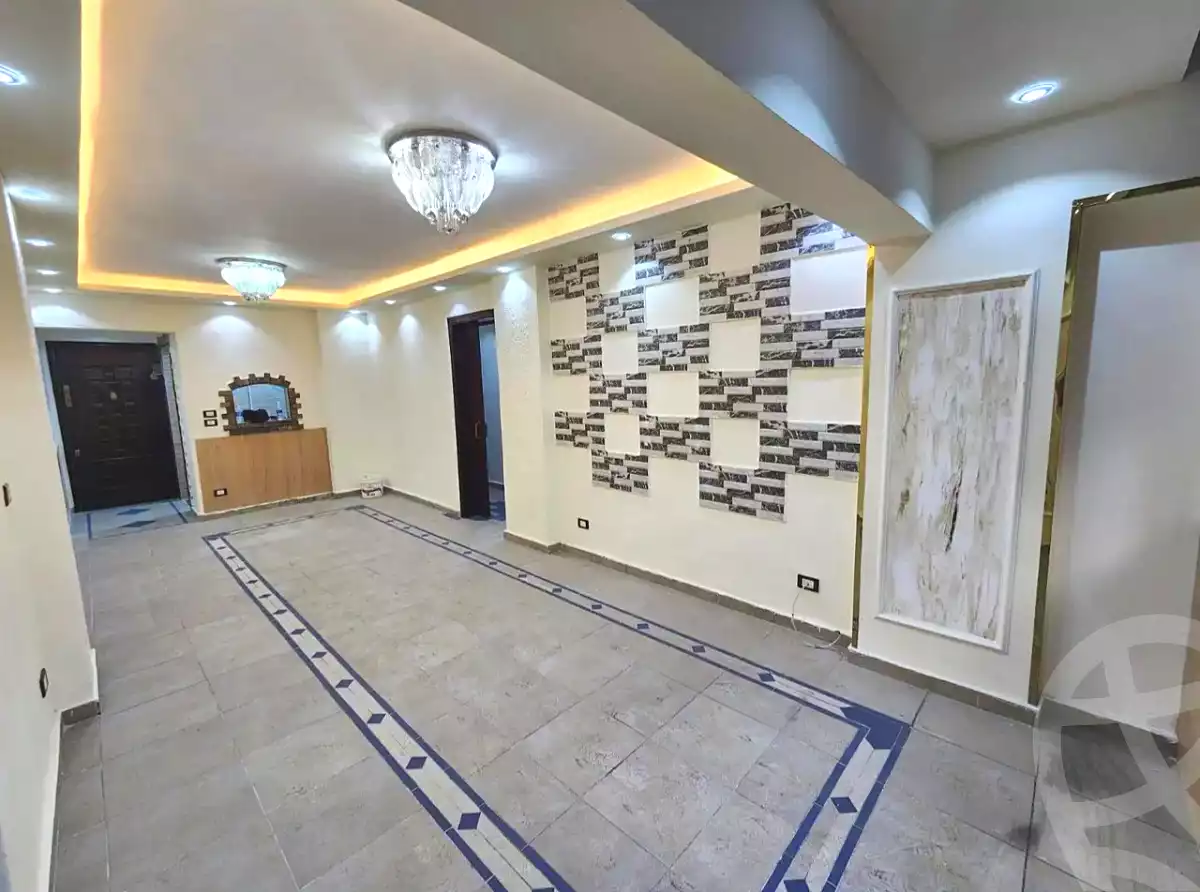 https://aqarmap.com.eg/en/listing/6789351-for-sale-alexandria-camp-cesar-port-said-street