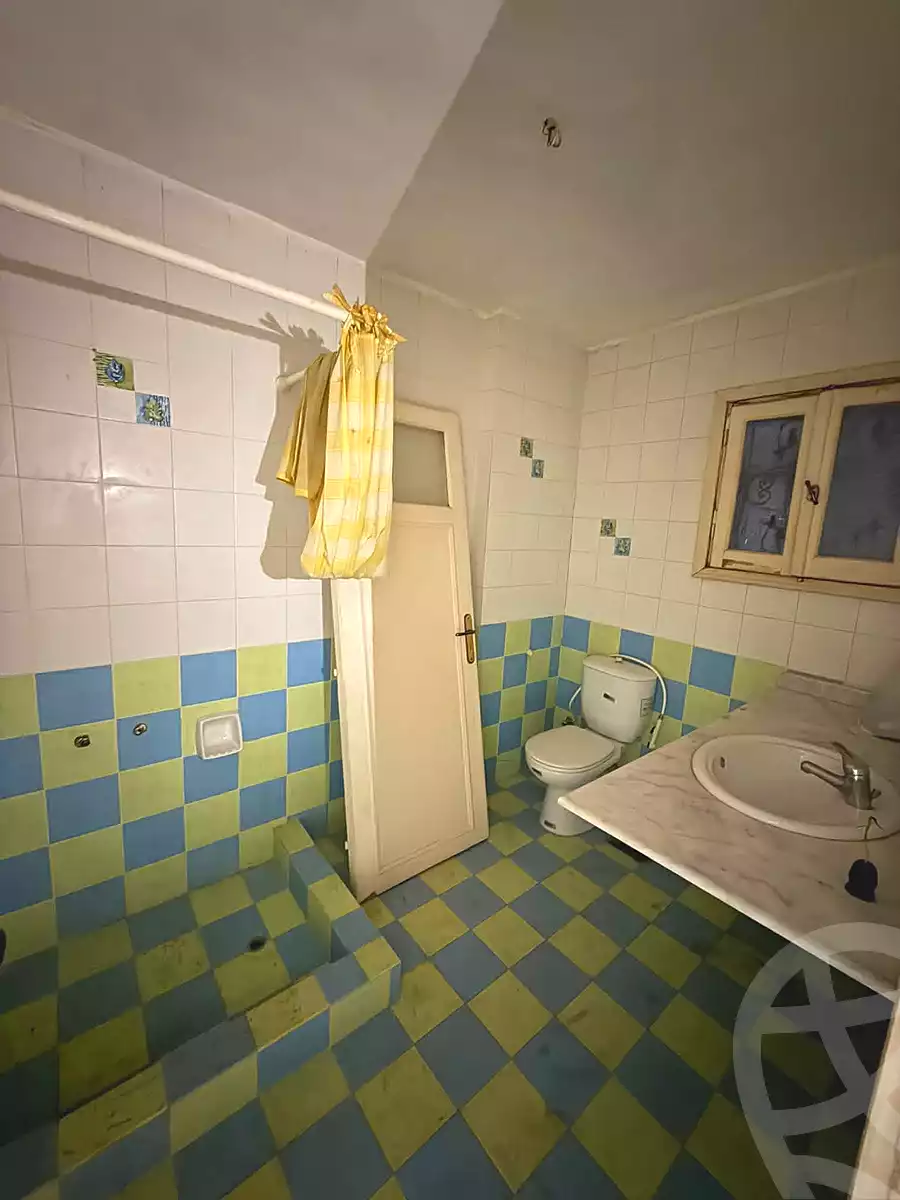 https://aqarmap.com.eg/en/listing/6789634-for-sale-alexandria-sydy-bshr-sydy-bshr-bhry-street-15