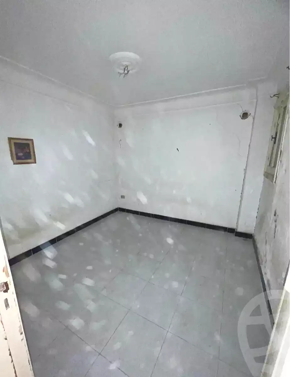 https://aqarmap.com.eg/en/listing/6789852-for-sale-alexandria-ganaklis