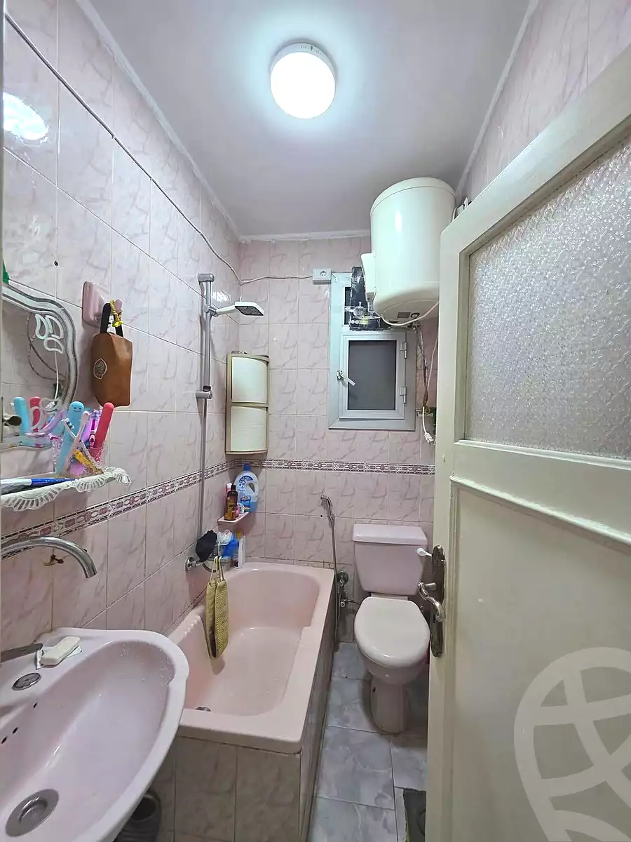 https://aqarmap.com.eg/ar/listing/6790422-for-sale-alexandria-el-asafra-l-sfr-bhry-atlas-st