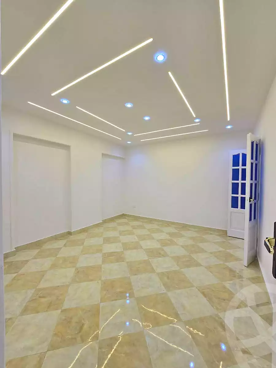 https://aqarmap.com.eg/en/listing/6790780-for-sale-alexandria-sydy-bshr-sydy-bshr-bhry-shr-mhmwd-l-yswy