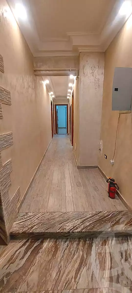 https://aqarmap.com.eg/ar/listing/6790892-for-sale-cairo-new-cairo-el-banafsg-el-banafsag-omarat-al-gabri-st
