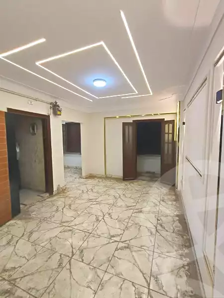 https://aqarmap.com.eg/en/listing/6791180-for-sale-alexandria-lsywf-el-falki