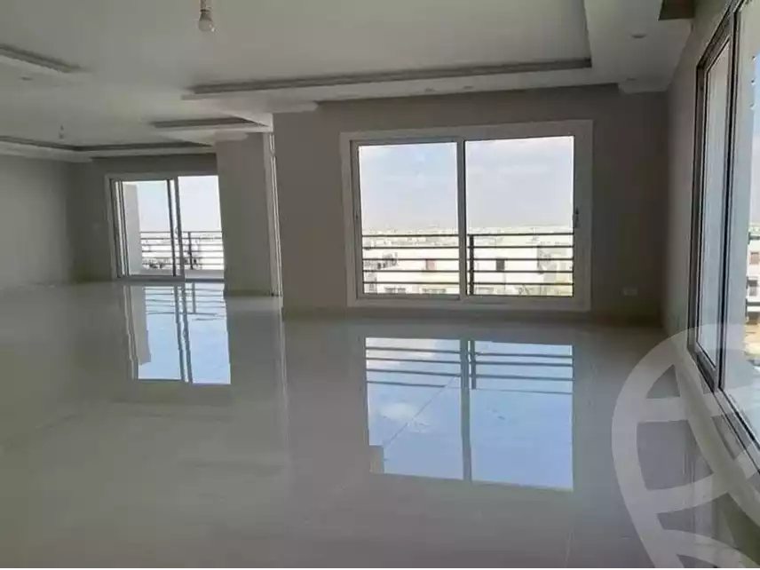 https://aqarmap.com.eg/en/listing/6790794-for-sale-cairo-new-cairo-compounds-garden-residence-hyde-park