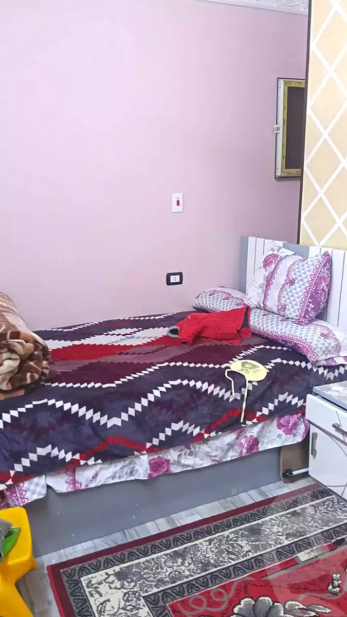 https://aqarmap.com.eg/ar/listing/6791709-for-sale-cairo-helwan-ahmed-enci-st