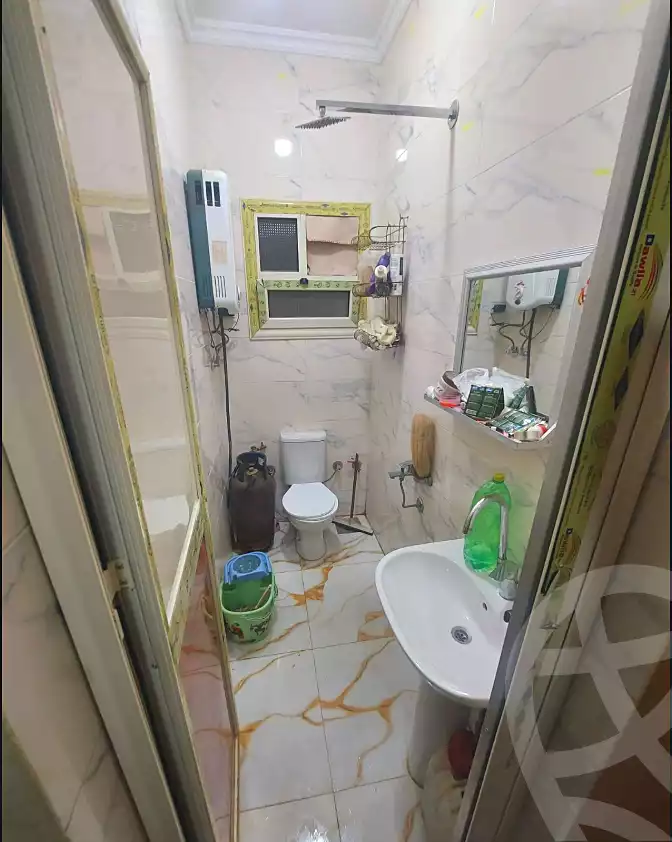 https://aqarmap.com.eg/en/listing/6791791-for-sale-cairo-helwan-el-shareaa-el-sharby-st