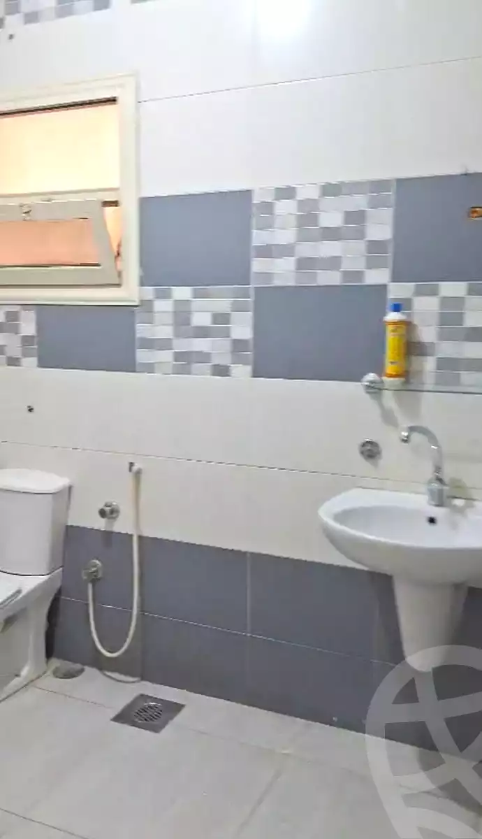 https://aqarmap.com.eg/ar/listing/6791878-for-rent-cairo-elnozha-joseph-tito-st