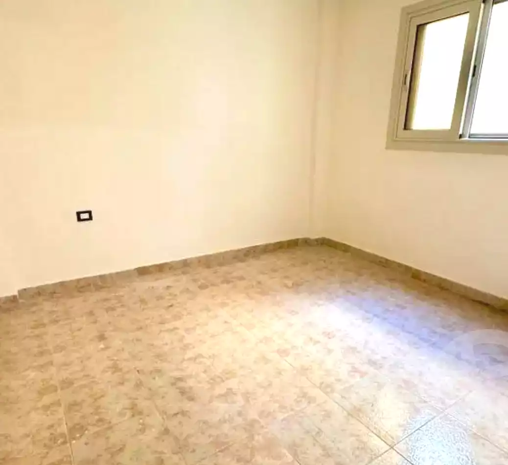 https://aqarmap.com.eg/en/listing/6792371-for-rent-alexandria-ganaklis