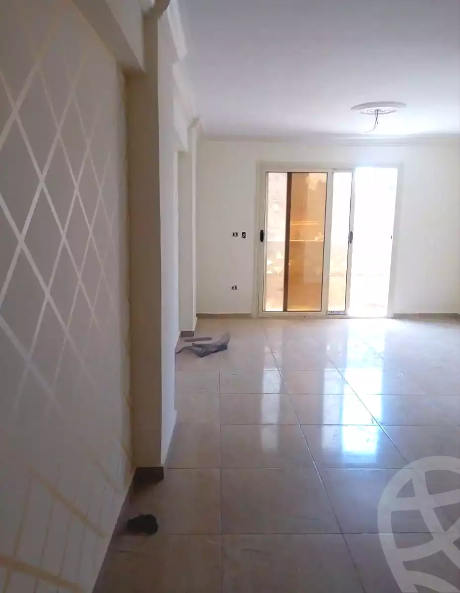 https://aqarmap.com.eg/en/listing/6792643-for-sale-alexandria-lsywf-shamaa