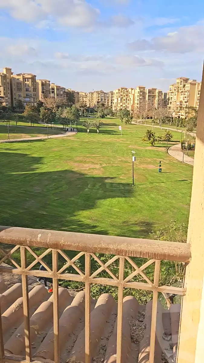 https://aqarmap.com.eg/ar/listing/6792948-for-sale-cairo-new-cairo-madinaty-first-zone-buildings-11th-st.