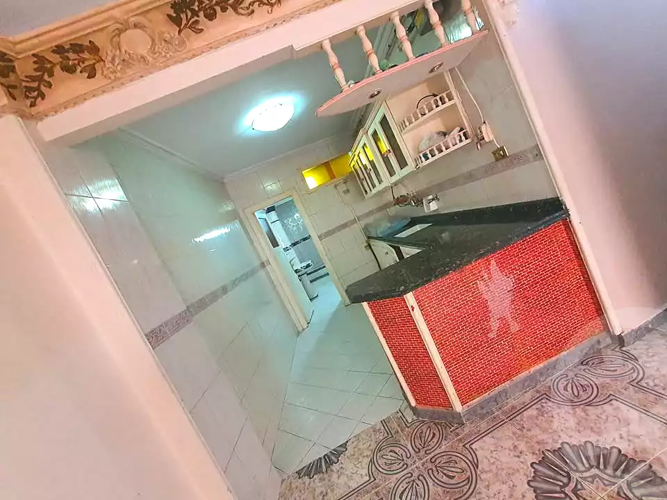 https://aqarmap.com.eg/ar/listing/6793453-for-sale-alexandria-moharram-bey-tryq-qn-lswys