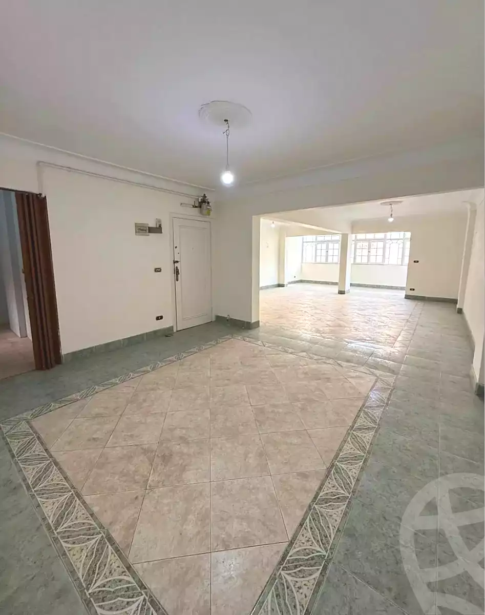 https://aqarmap.com.eg/en/listing/6793480-for-sale-alexandria-el-asafra-l-sfr-bhry