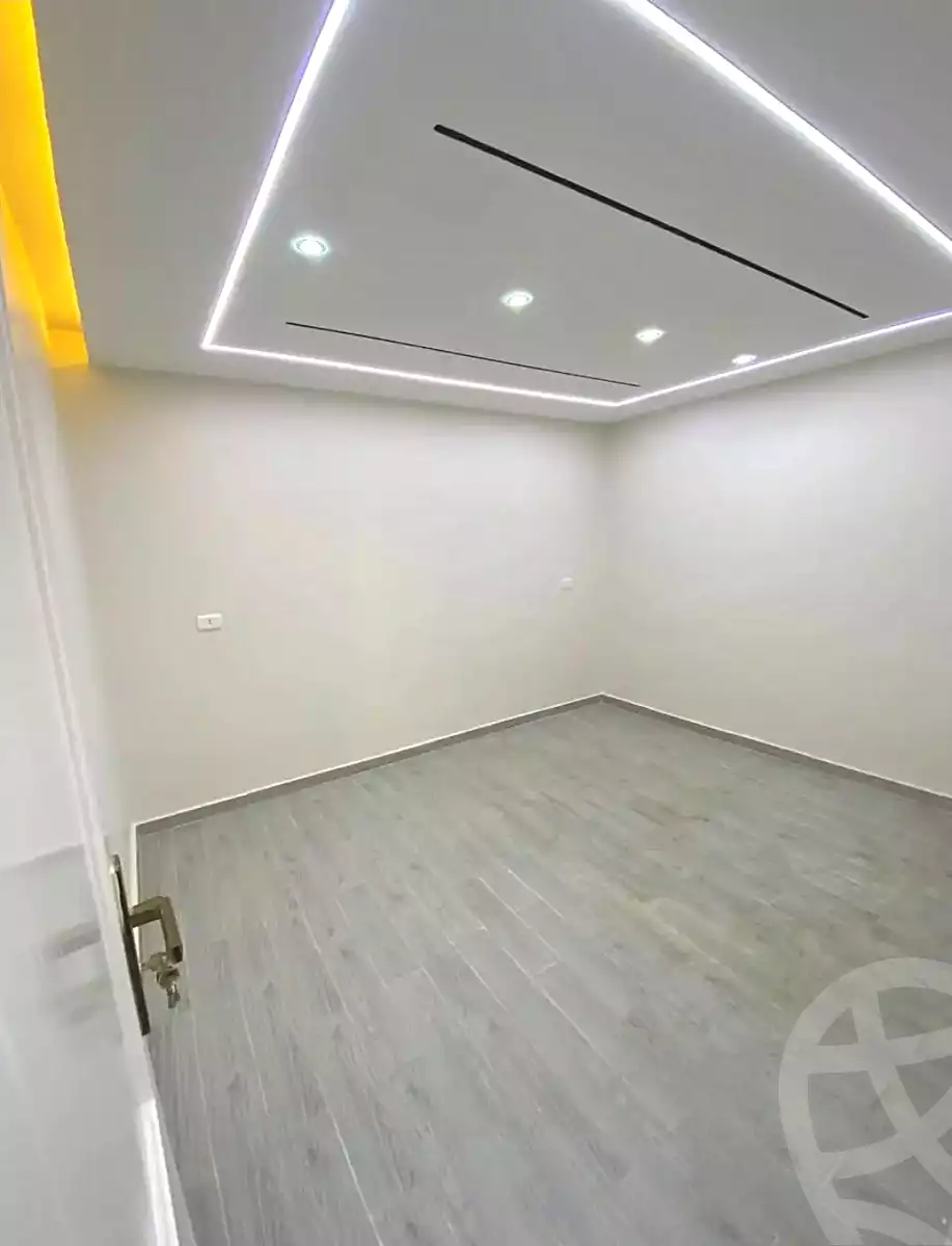 https://aqarmap.com.eg/en/listing/6793681-for-sale-alexandria-l-jmy-lbytsh-bianchiii-el-arbaeen-st