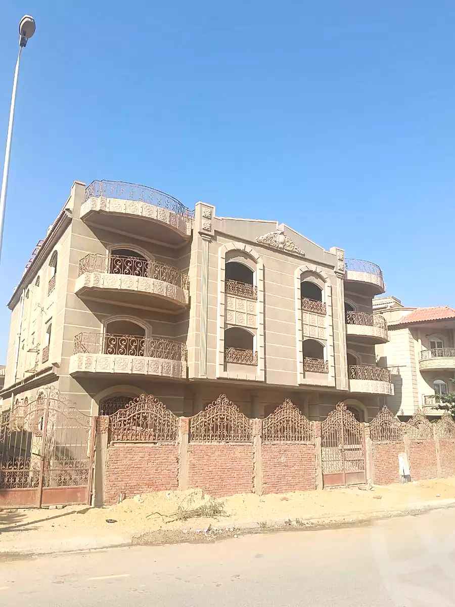 https://aqarmap.com.eg/ar/listing/6793896-for-sale-cairo-new-cairo-el-narges-el-narges-4-mahmoud-younis-st