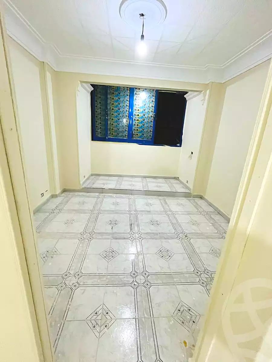 https://aqarmap.com.eg/en/listing/6794043-for-sale-alexandria-lsywf-el-falki