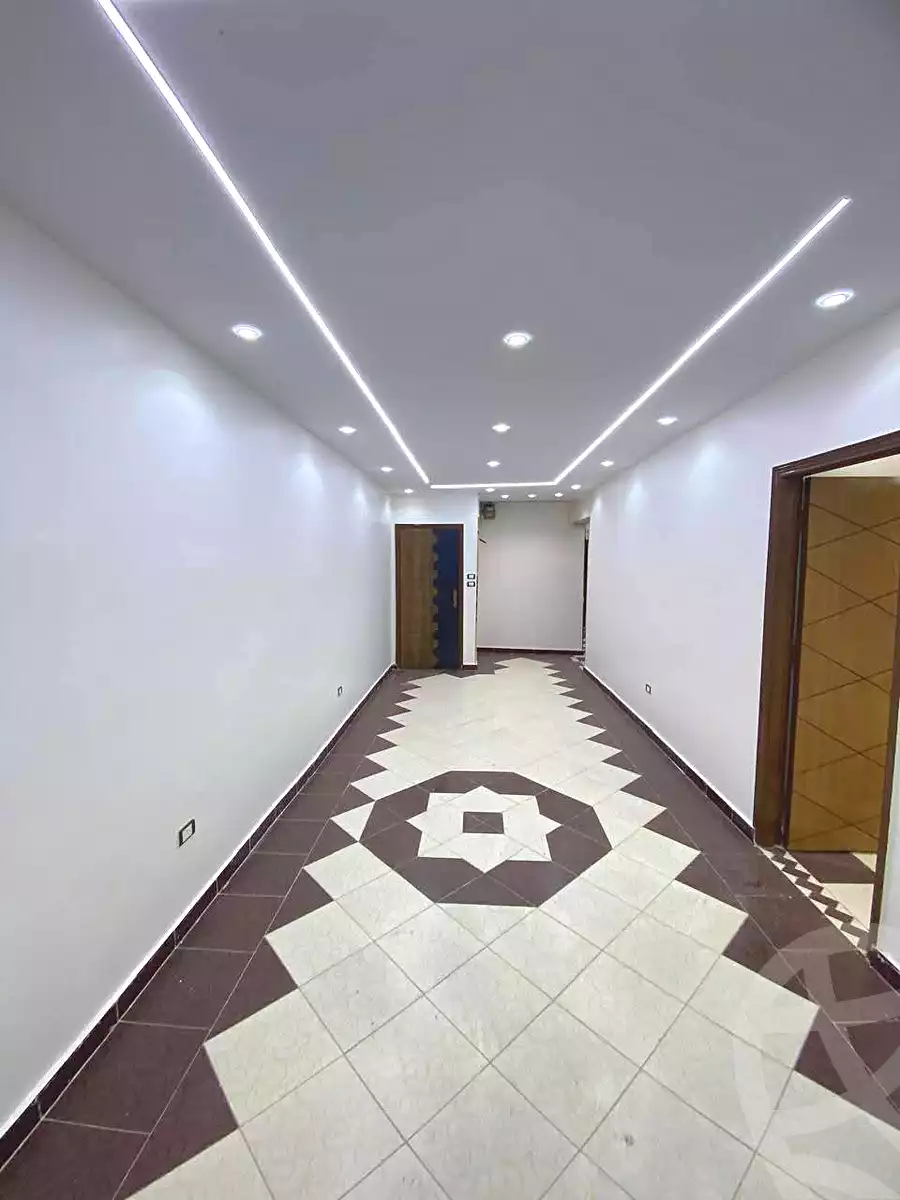 https://aqarmap.com.eg/en/listing/6794108-for-sale-alexandria-lsywf-el-falki