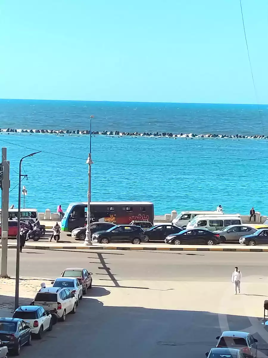 https://aqarmap.com.eg/ar/listing/6794242-for-sale-alexandria-sydy-bshr-sydy-bshr-bhry-khalil-hamada-st
