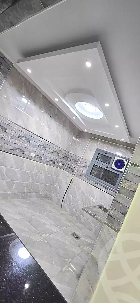 https://aqarmap.com.eg/ar/listing/6794241-for-rent-cairo-helwan-ahmed-enci-st