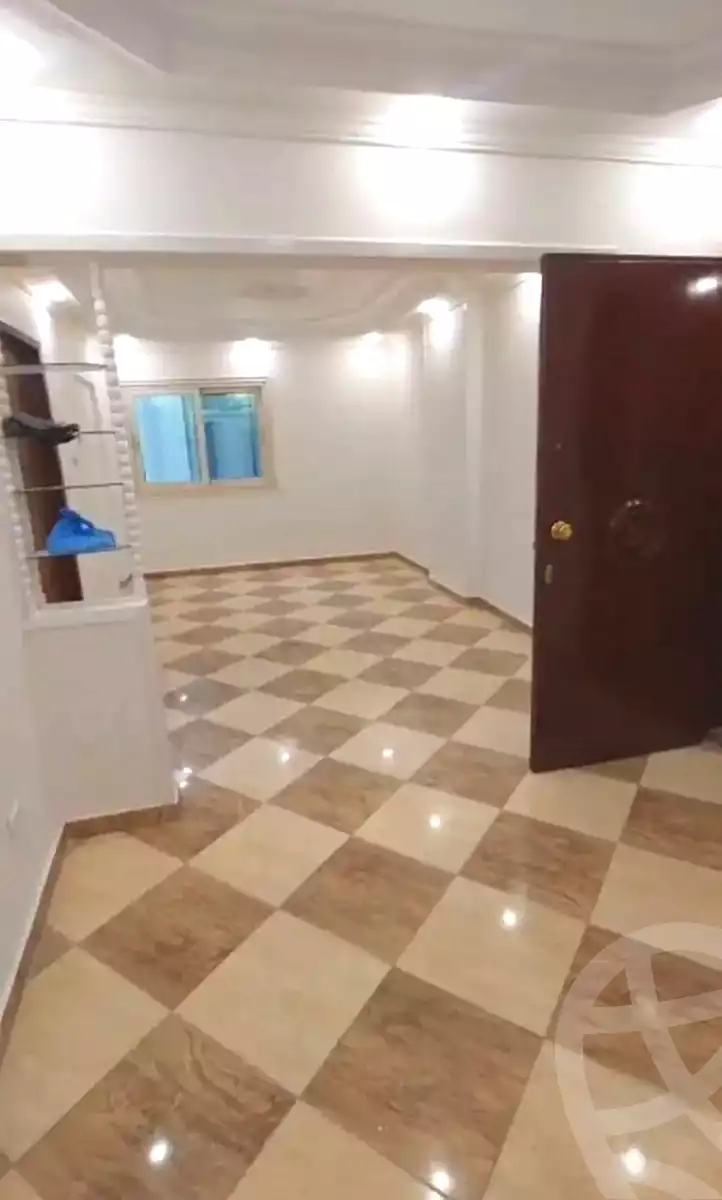 https://aqarmap.com.eg/ar/listing/6794660-for-sale-alexandria-el-asafra-l-sfr-bhry