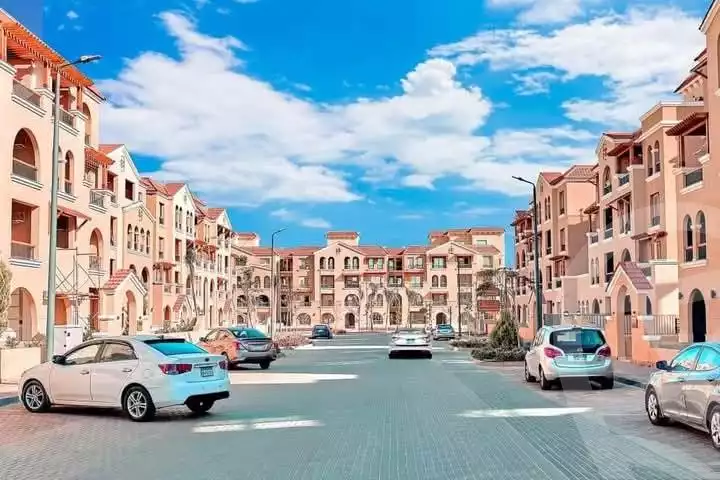 https://aqarmap.com.eg/ar/listing/6795636-for-sale-cairo-el-shorouk-compounds-maadi-view