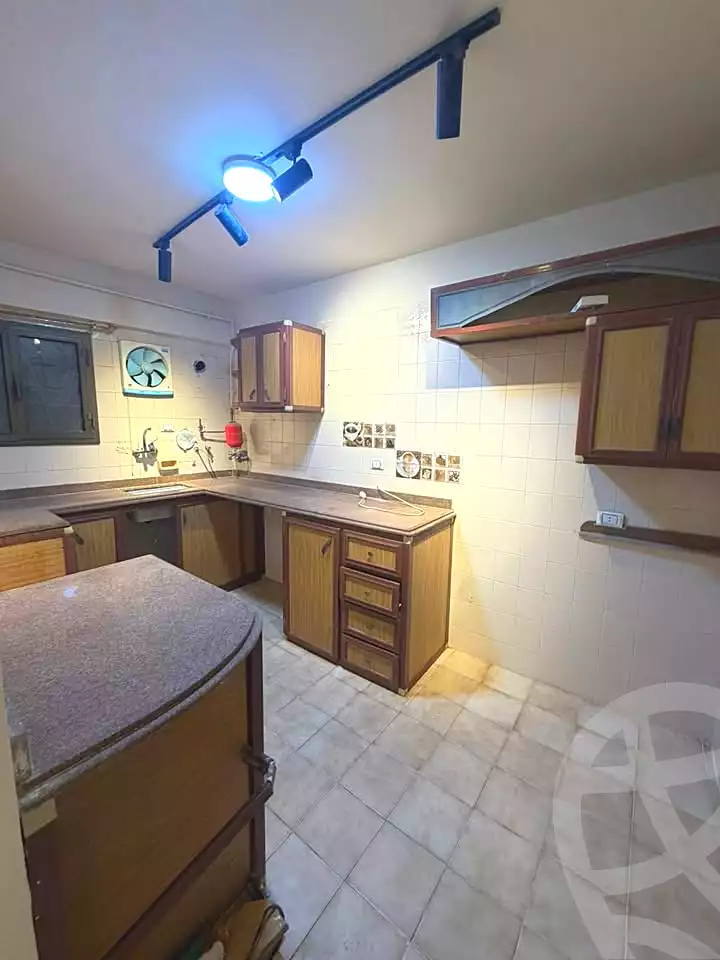 https://aqarmap.com.eg/en/listing/6795899-for-sale-alexandria-l-jmy-lbytsh-bianchiii
