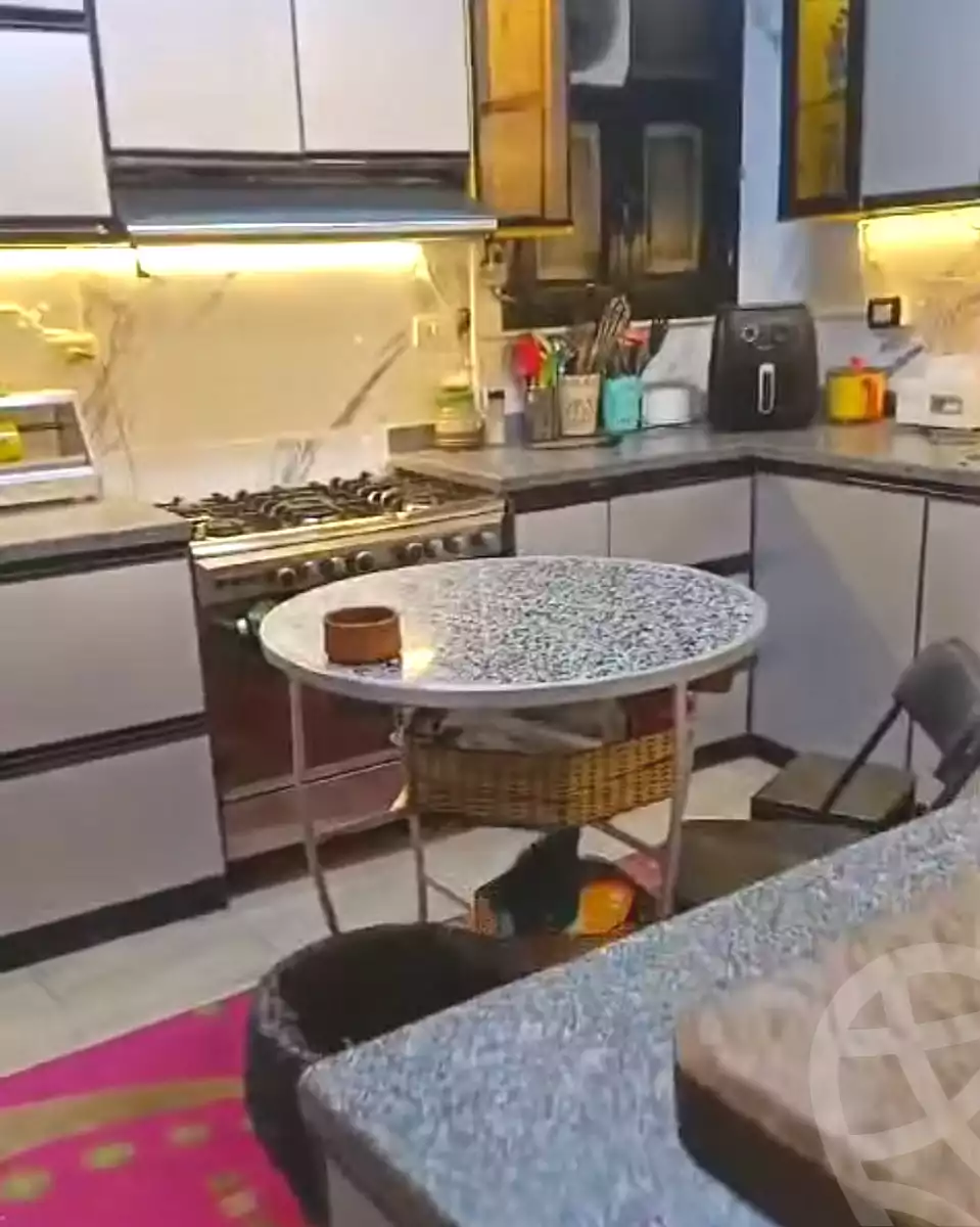 https://aqarmap.com.eg/ar/listing/6795950-for-sale-cairo-helwan-hadayek-helwan-el-bostan-st