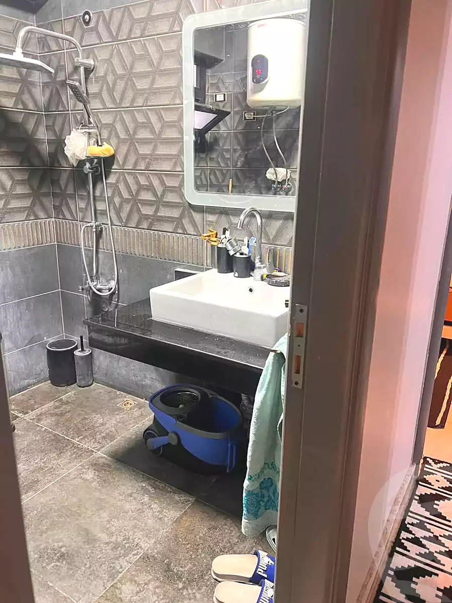 https://aqarmap.com.eg/en/listing/6795953-for-sale-cairo-ain-shams-jsr-lswys