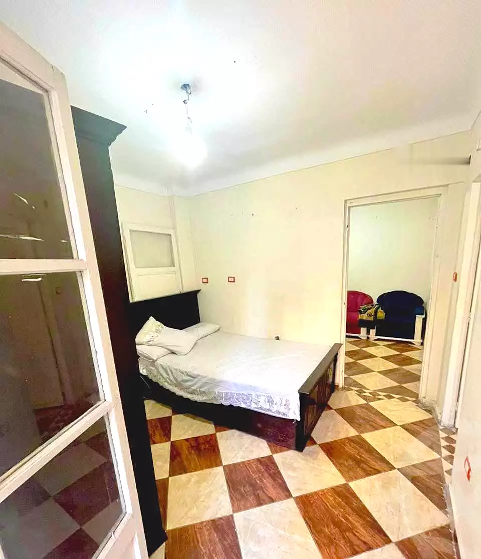 https://aqarmap.com.eg/ar/listing/6796451-for-rent-alexandria-sydy-bshr-sydy-bshr-bhry-shr-mhmwd-l-yswy