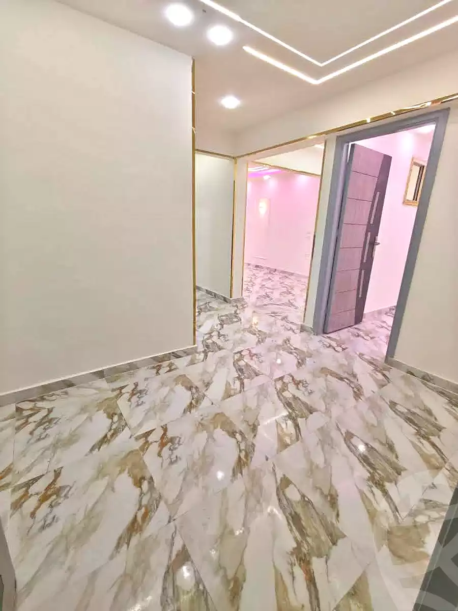 https://aqarmap.com.eg/ar/listing/6796756-for-sale-alexandria-sydy-bshr-sydy-bshr-bhry-gamal-abd-el-nasir-st