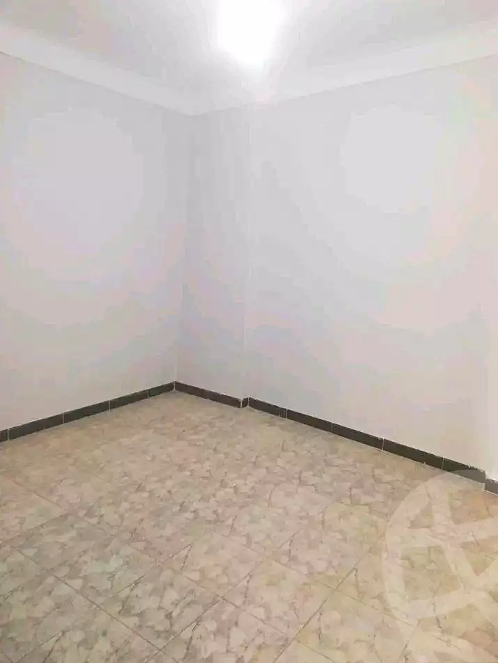 https://aqarmap.com.eg/ar/listing/6797685-for-sale-alexandria-sydy-bshr-sydy-bshr-bhry-el-fakharany-st