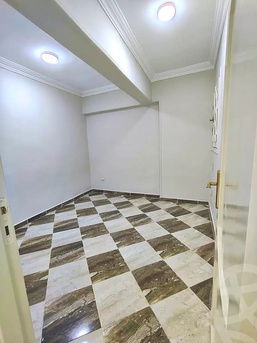 https://aqarmap.com.eg/en/listing/6798101-for-sale-alexandria-l-jmy