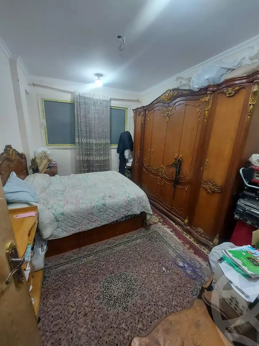 https://aqarmap.com.eg/en/listing/6798590-for-sale-cairo-helwan-el-shareaa-el-sharby-st