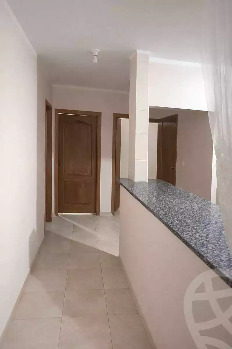 https://aqarmap.com.eg/en/listing/6798654-for-sale-cairo-el-haram-el-lebeny-soltan-khattab-st