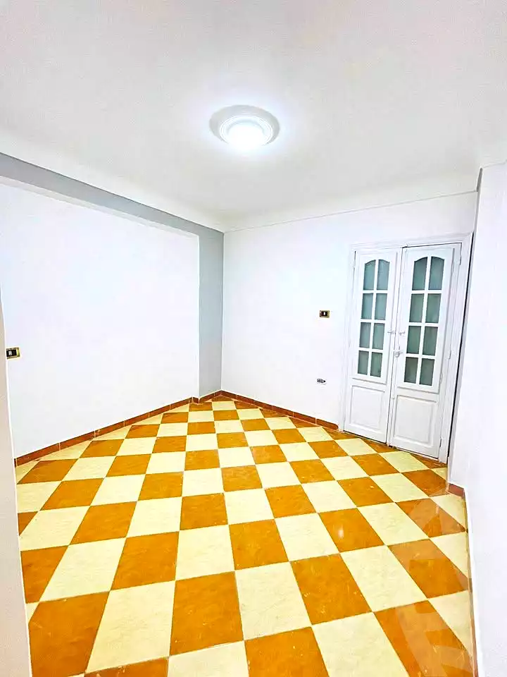 https://aqarmap.com.eg/ar/listing/6798659-for-sale-alexandria-lsywf-el-falki