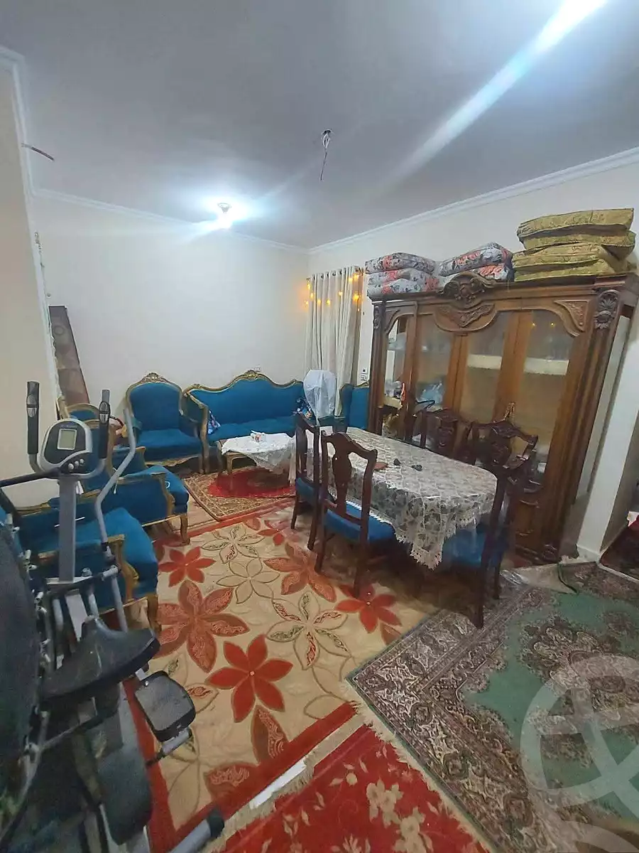 https://aqarmap.com.eg/en/listing/6798725-for-sale-cairo-helwan-el-shareaa-el-sharby-st