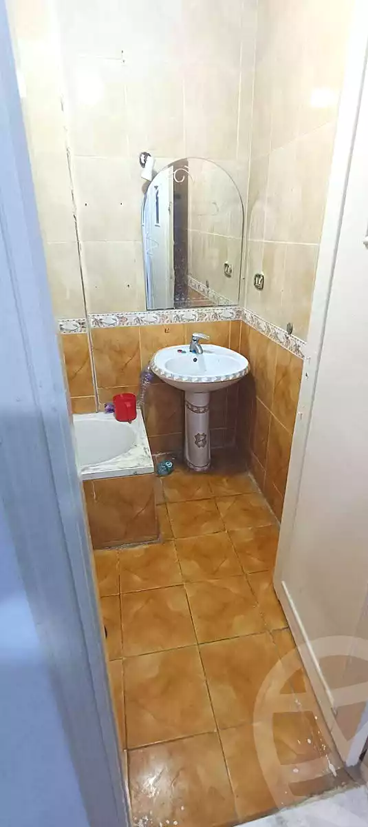 https://aqarmap.com.eg/en/listing/6798929-for-sale-alexandria-el-asafra-l-sfr-bhry