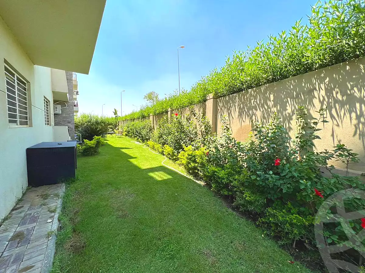 https://aqarmap.com.eg/en/listing/6799148-for-sale-cairo-el-sheikh-zayed-city-compounds-dh-drys