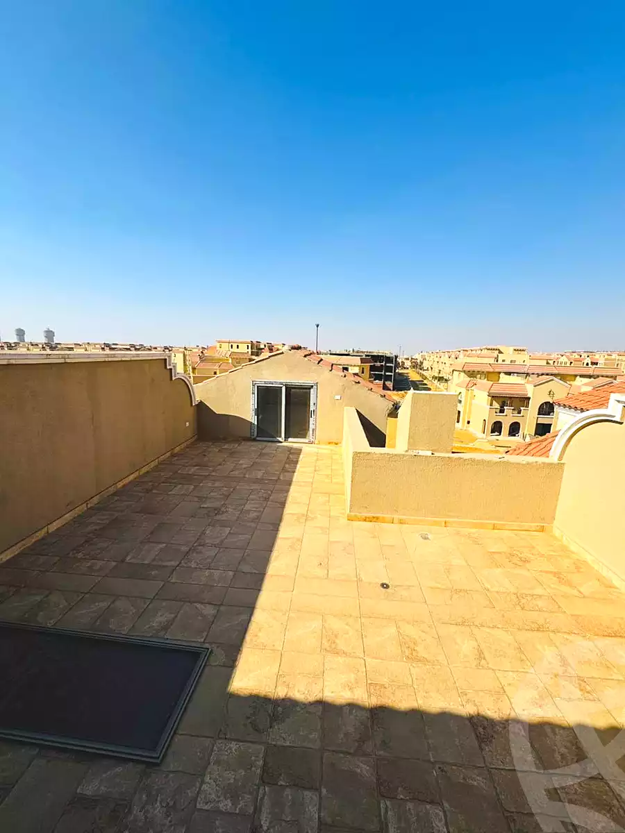 https://aqarmap.com.eg/ar/listing/6799198-for-sale-cairo-el-shorouk-compounds-yfy-ryzydns