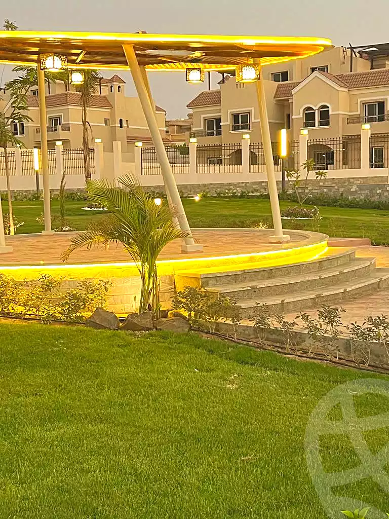 https://aqarmap.com.eg/ar/listing/6799322-for-sale-cairo-el-sheikh-zayed-city-compounds-el-khamayel