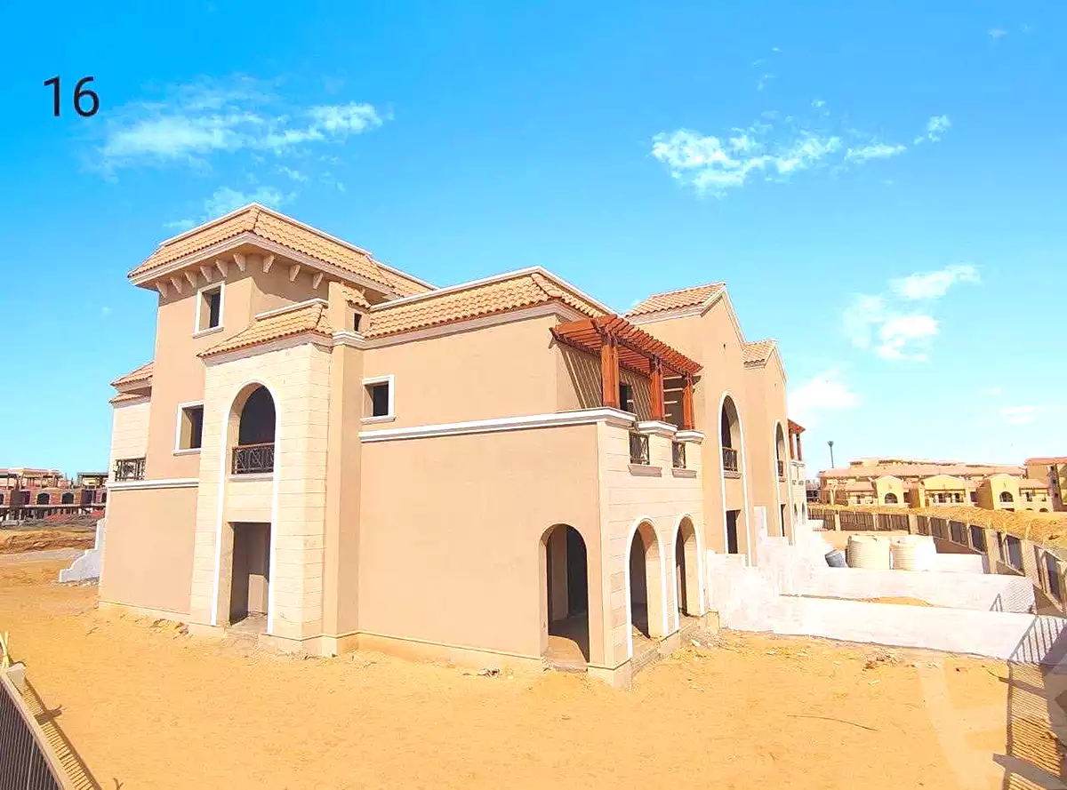 https://aqarmap.com.eg/ar/listing/6799191-for-sale-cairo-el-shorouk-compounds-yfy-ryzydns