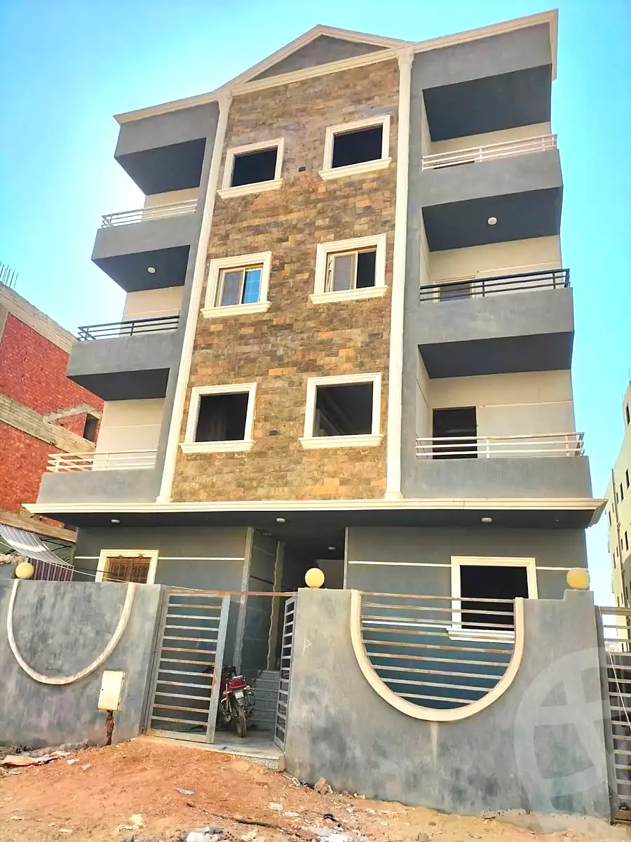 https://aqarmap.com.eg/ar/listing/6799346-for-sale-cairo-badr-city-hai-el-ashgar-featured-neighborhood-bait-el-watan