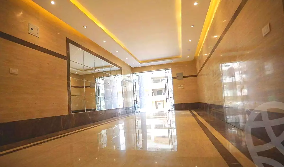 https://aqarmap.com.eg/ar/listing/6799405-for-sale-cairo-new-administrative-capital-r7-dy-jwy-3-tj-msr
