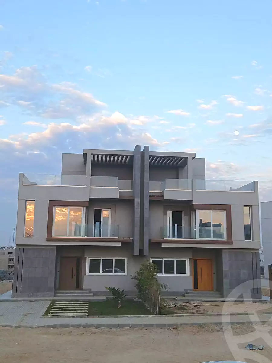 https://aqarmap.com.eg/en/listing/6799628-for-sale-cairo-el-sheikh-zayed-city-compounds-zayed-dunes