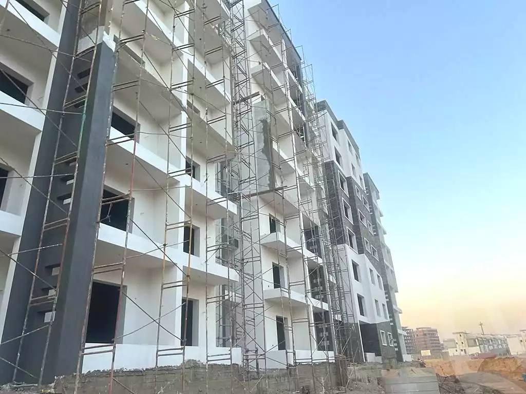 https://aqarmap.com.eg/ar/listing/6800208-for-sale-cairo-new-administrative-capital-r7-kmbwnd-dh-syty-fly-yjy-mstr